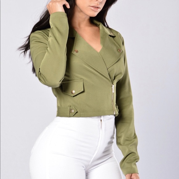 Cropped Army Green Jacket - Picture 2 of 4
